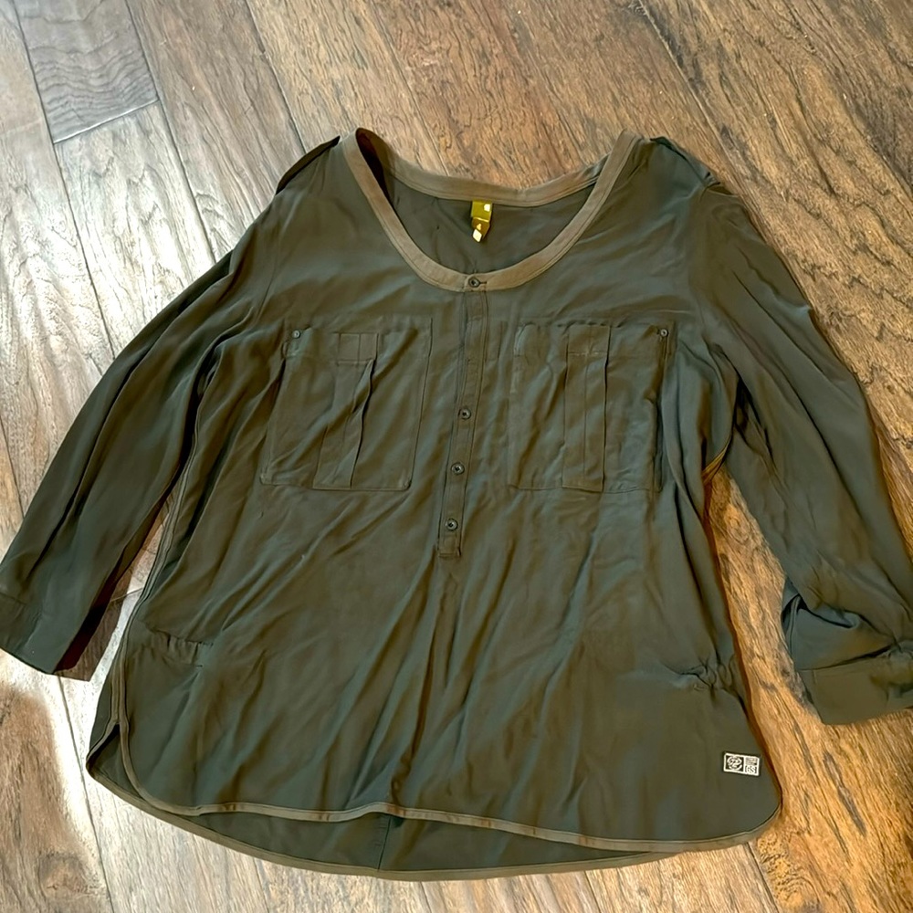 G Star Raw. Like new. Army green blouse top